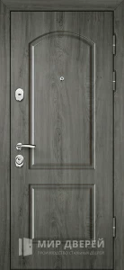 Входная дверь серая железная №7 внешняя - фото